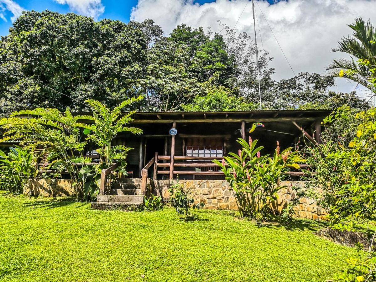 Cabanas Montanas Del Tenorio Rio Celeste Екстериор снимка