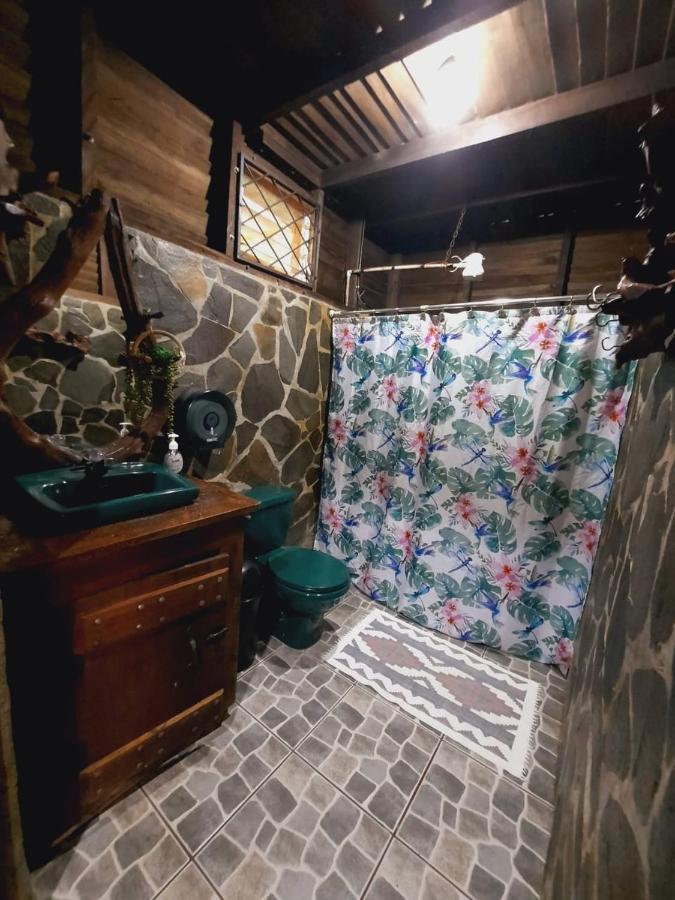 Cabanas Montanas Del Tenorio Rio Celeste Екстериор снимка